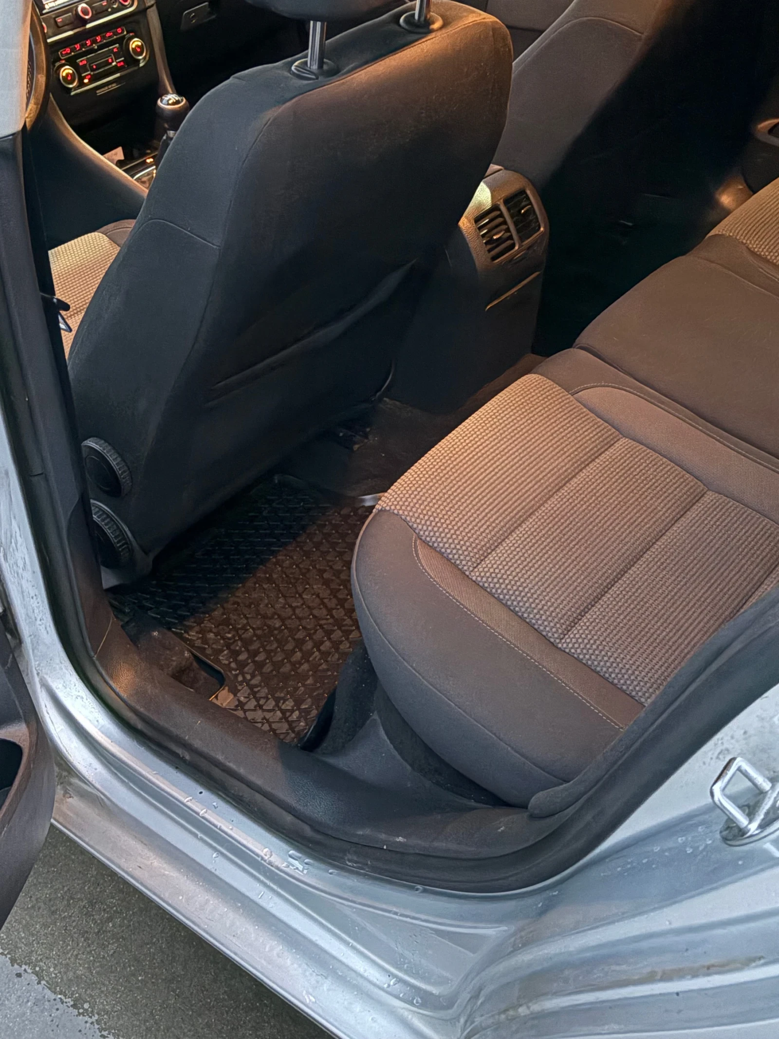 VW Golf VW GOLF 6* 2.0TDI* 6 СКОРОСТИ* ОБСЛУЖЕНА*  - изображение 9