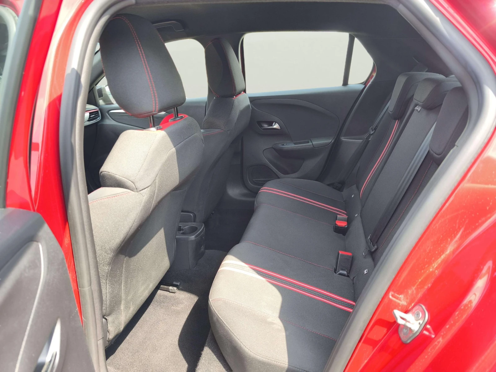 Opel Corsa 1.2 - изображение 8