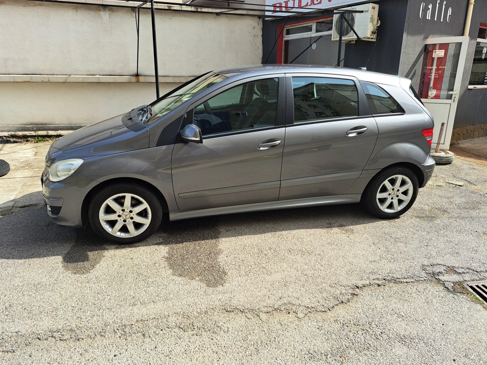 Mercedes-Benz B 180 | Mobile.bg � ����������� 13