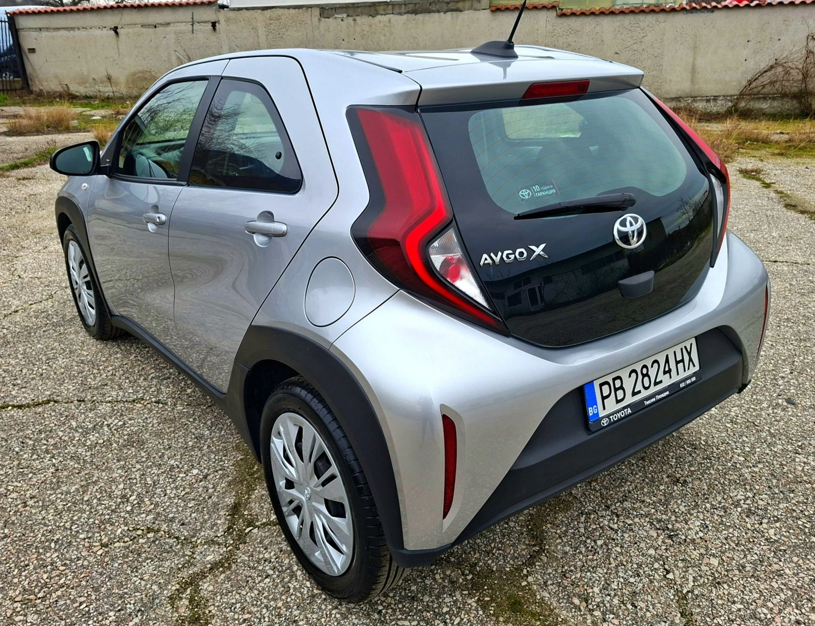 Toyota Aygo AYGO X / ГАРАНЦИОНЕН! - изображение 6
