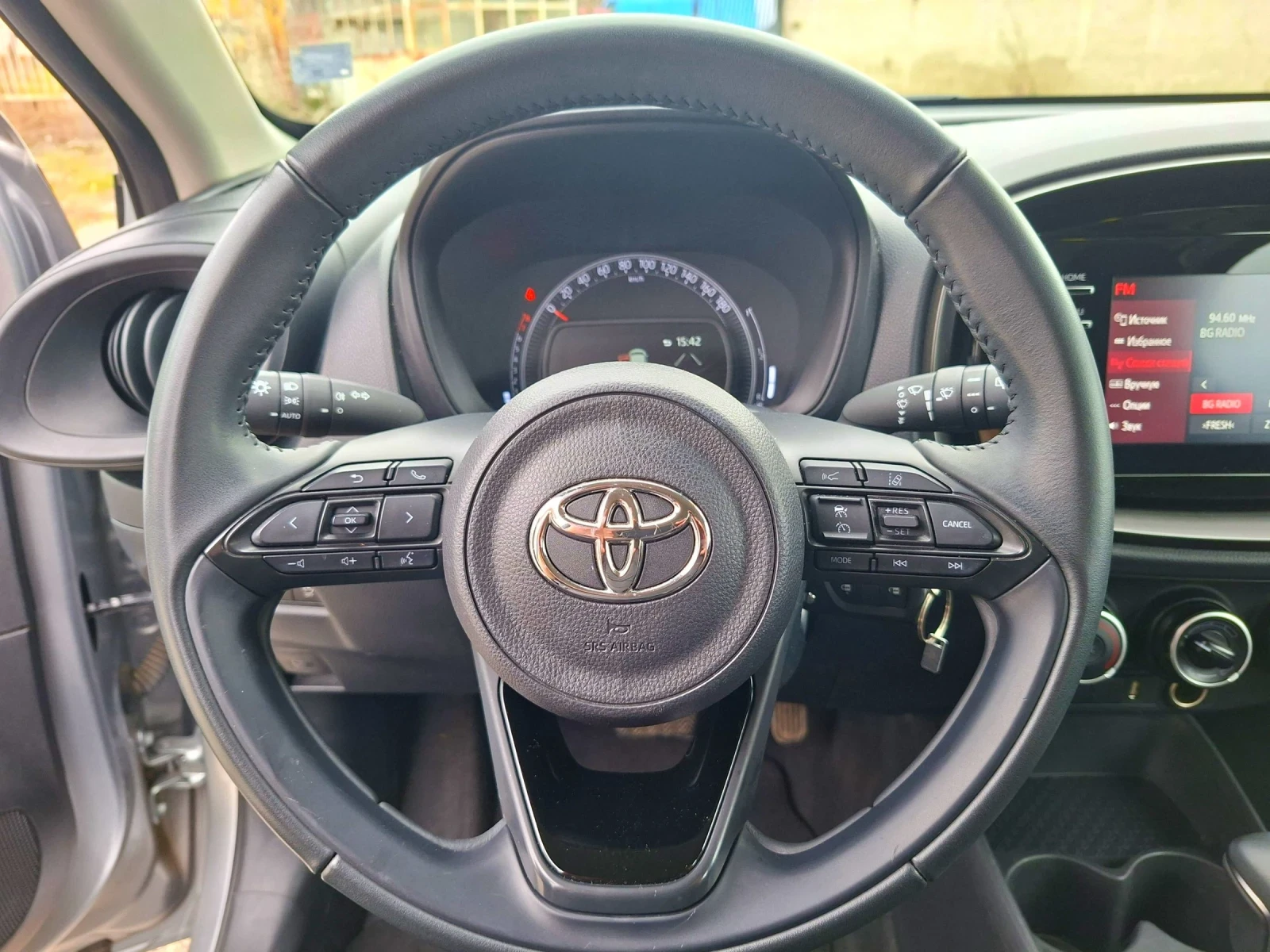 Toyota Aygo AYGO X / �����������! | Mobile.bg � ����������� 14