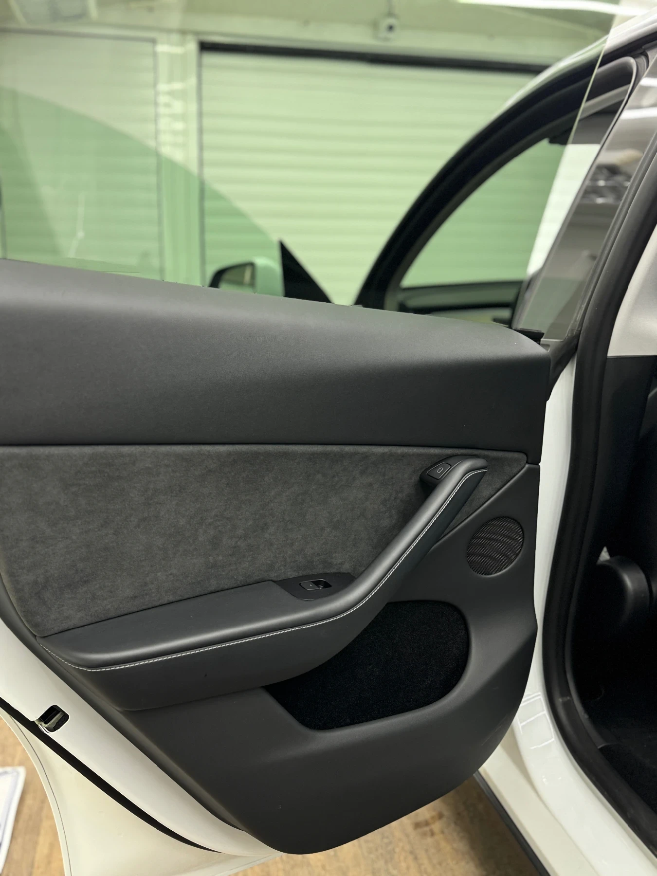 Tesla Model Y Long Range, снимка 8 - Автомобили и джипове - 53754805