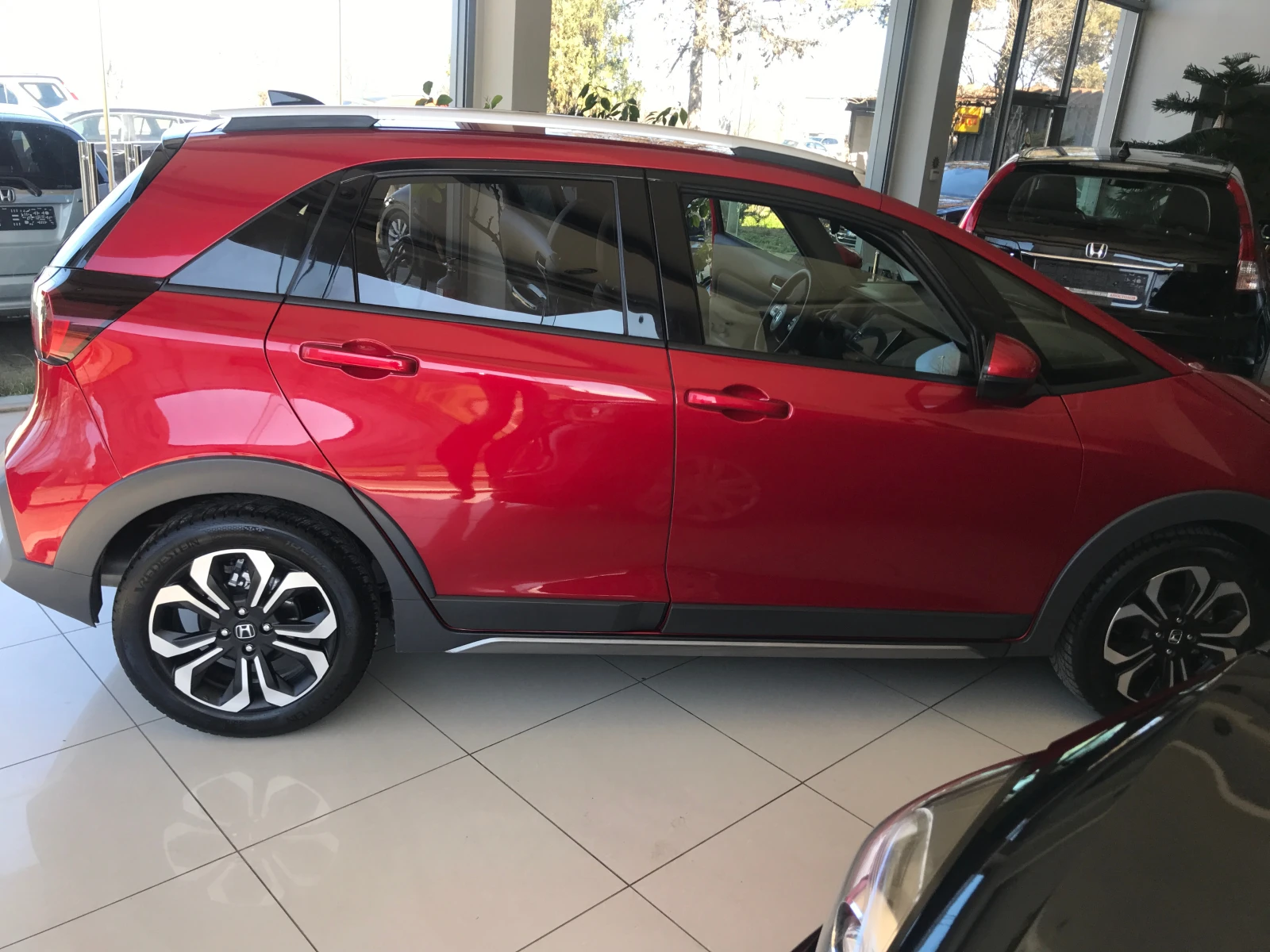 Honda Jazz 1, 5 e-HEV, снимка 8 - Автомобили и джипове - 53780907