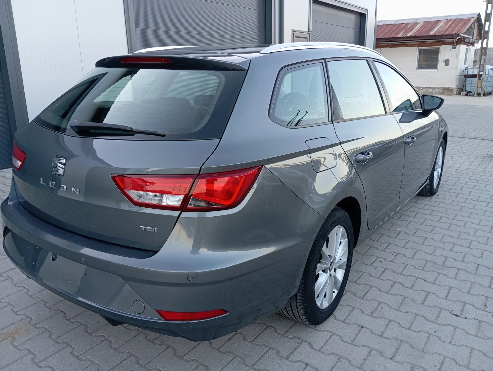 Seat Leon ЛИЗИНГ , снимка 7 - Автомобили и джипове - 53802251