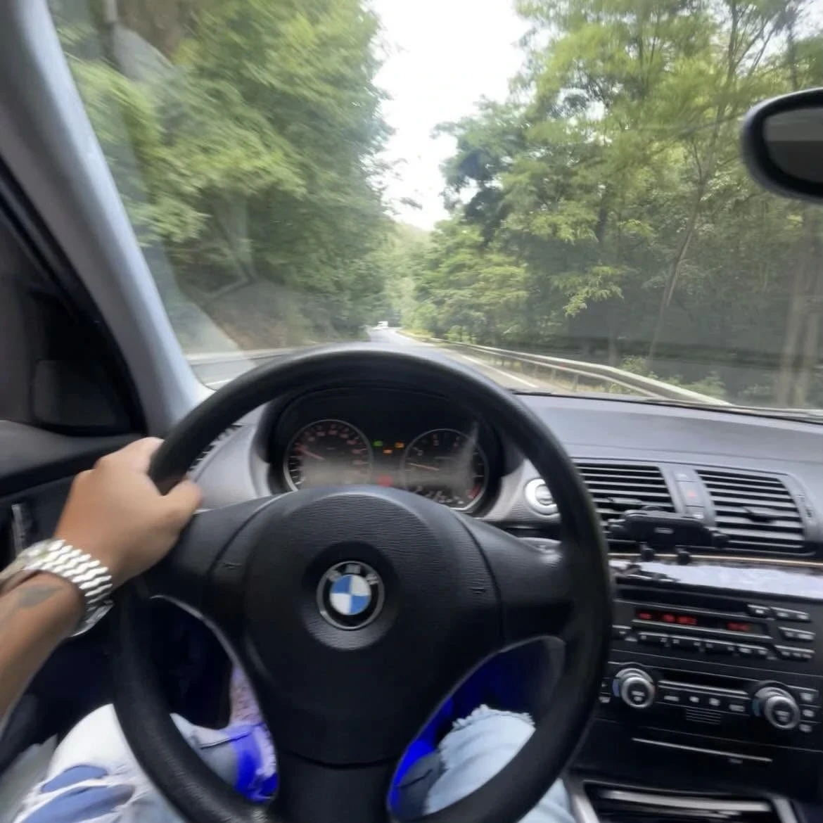 BMW 116, снимка 4 - Автомобили и джипове - 54032898