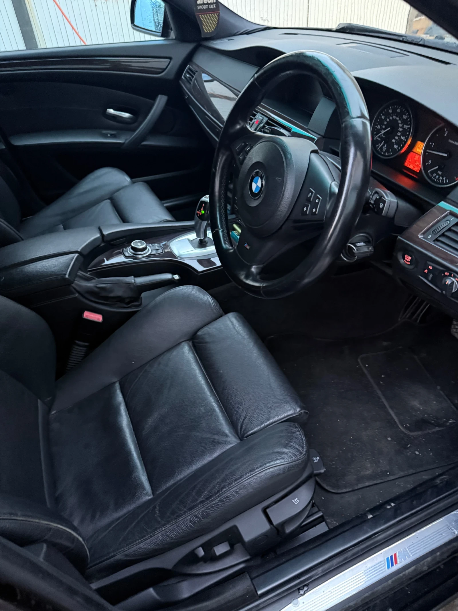 BMW 525, снимка 7 - Автомобили и джипове - 54320069