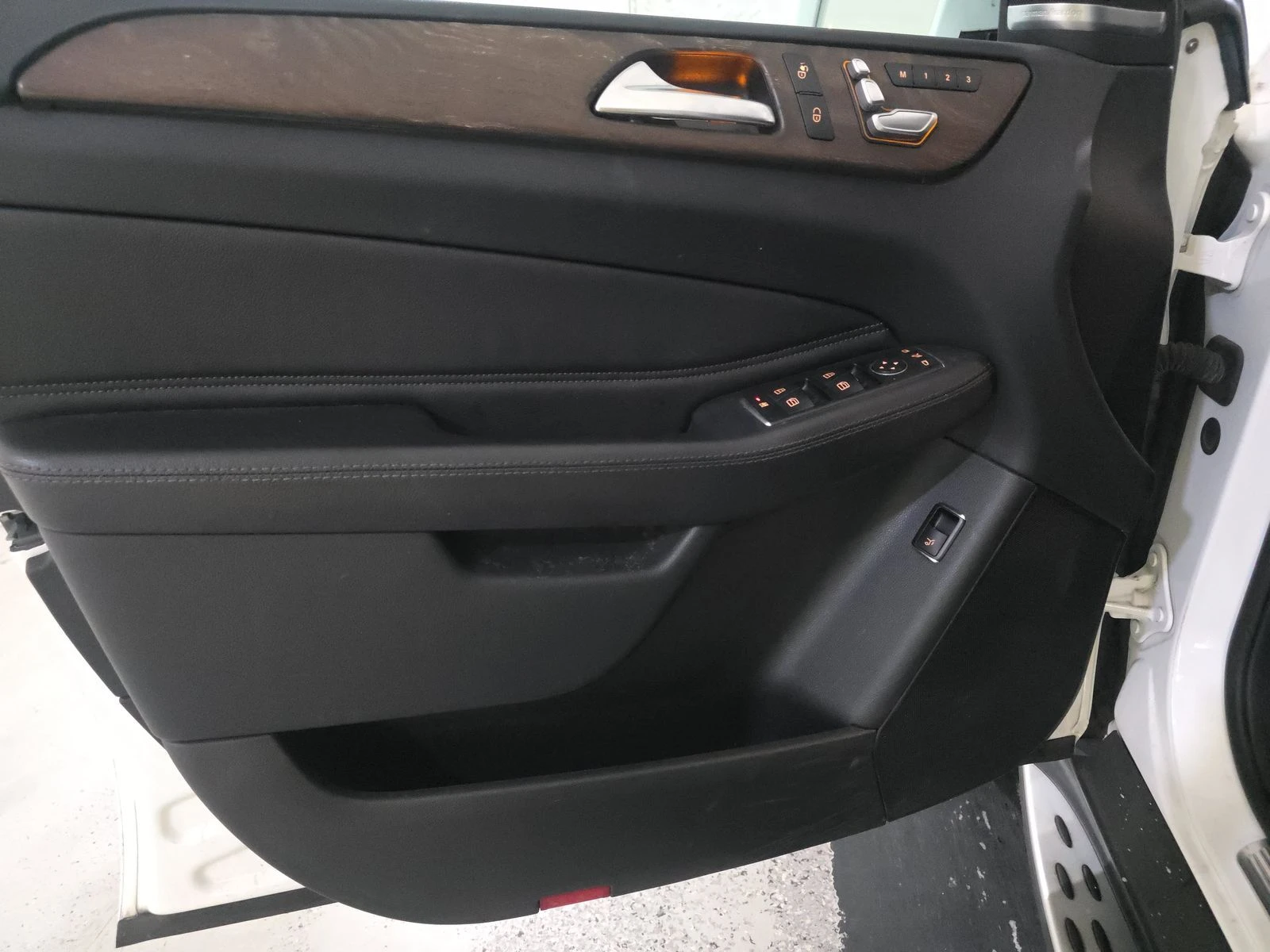 Mercedes-Benz GLS 450 4MATIC| �������| �������| ������ | Mobile.bg � ����������� 6