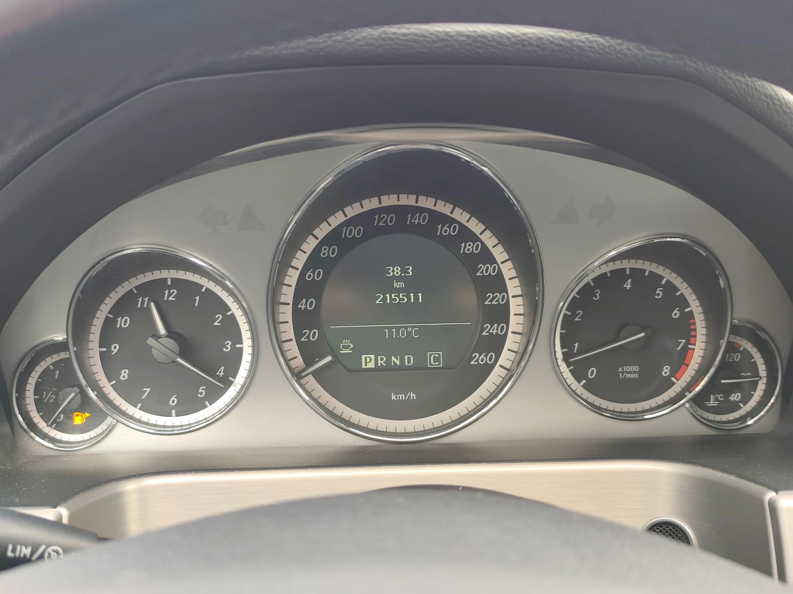 Mercedes-Benz E 250 i  AVANTGARDE  Евро 5, снимка 13 - Автомобили и джипове - 54932879
