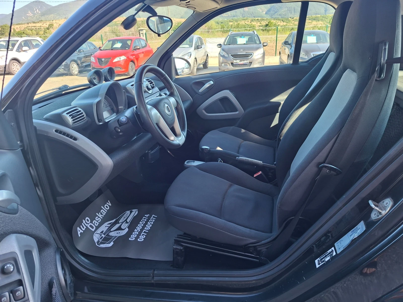 Smart Fortwo 1, 0 i, снимка 7 - Автомобили и джипове - 55503294