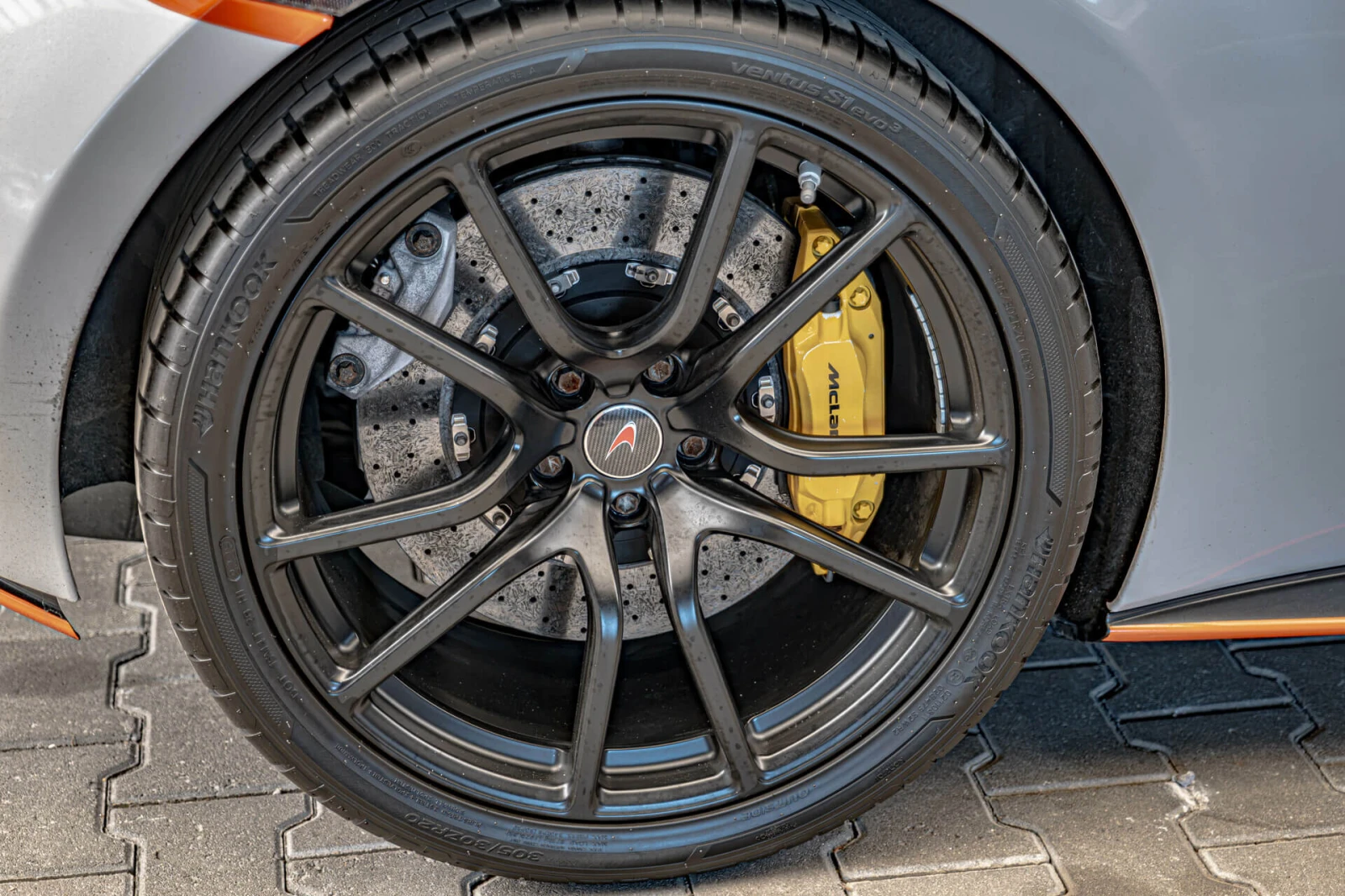 McLaren 570S Coupe 3.8 V8/Virtual/Carbon/Керамика/Bower&Wilkins/, снимка 7 - Автомобили и джипове - 55674236