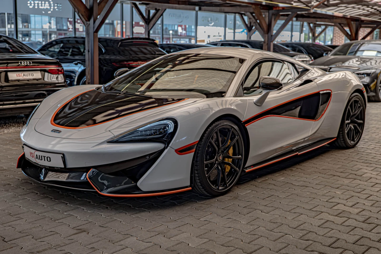 McLaren 570S Coupe 3.8 V8/Virtual/Carbon/Керамика/Bower&Wilkins/, снимка 3 - Автомобили и джипове - 55674236