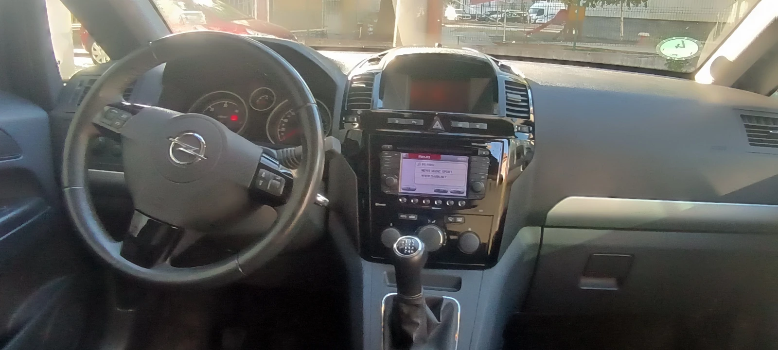 Opel Zafira, снимка 5 - Автомобили и джипове - 56015249