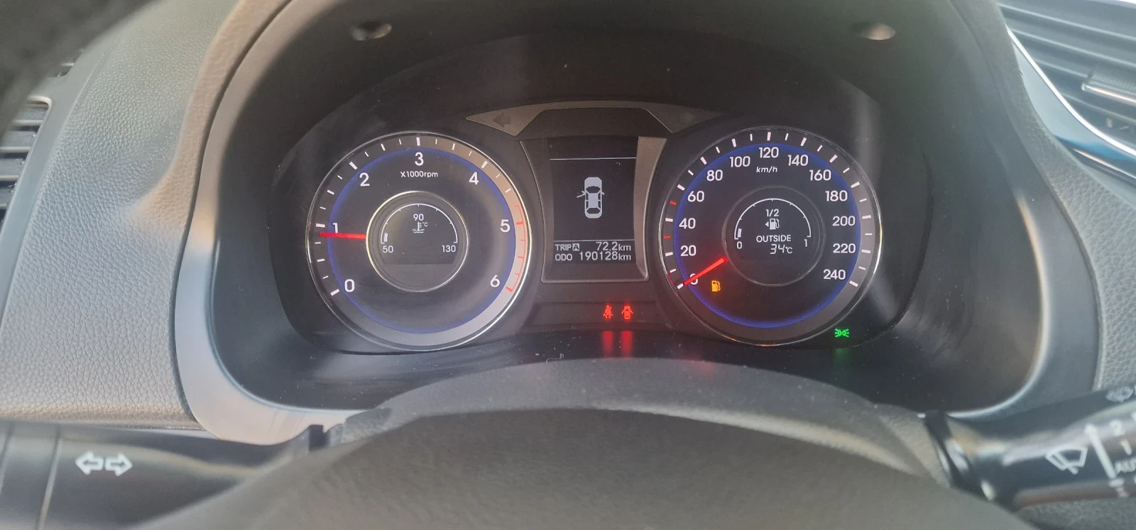 Hyundai I40, снимка 9 - Автомобили и джипове - 56138836
