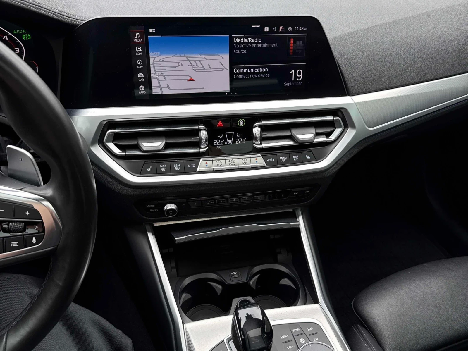 BMW 340 M-pack* 360* HUD* Distronic* Шибидах* Подгрев* 2кл, снимка 9 - Автомобили и джипове - 56213175