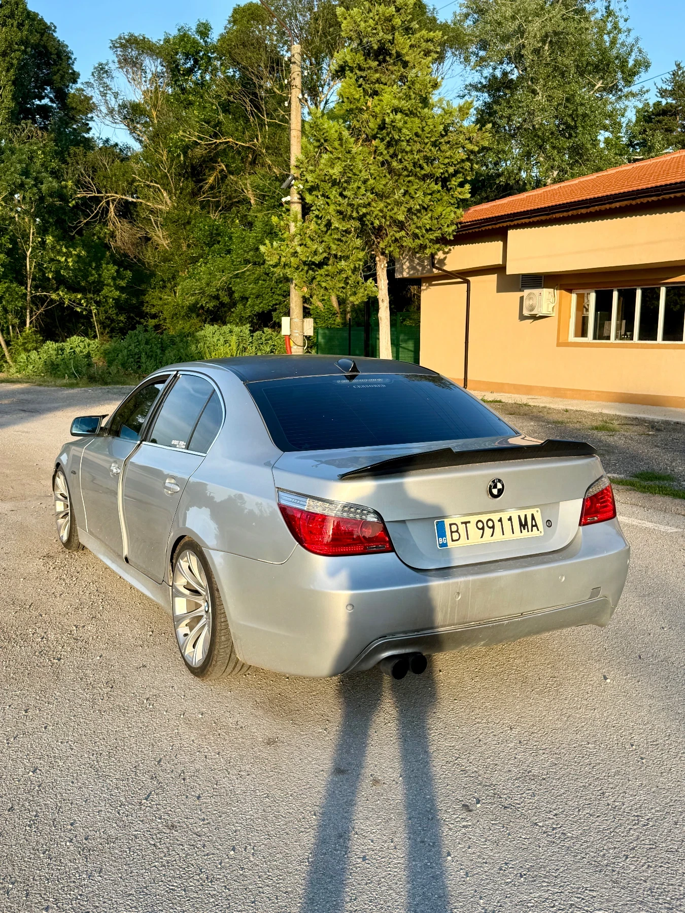 BMW 530, снимка 4 - Автомобили и джипове - 56511336