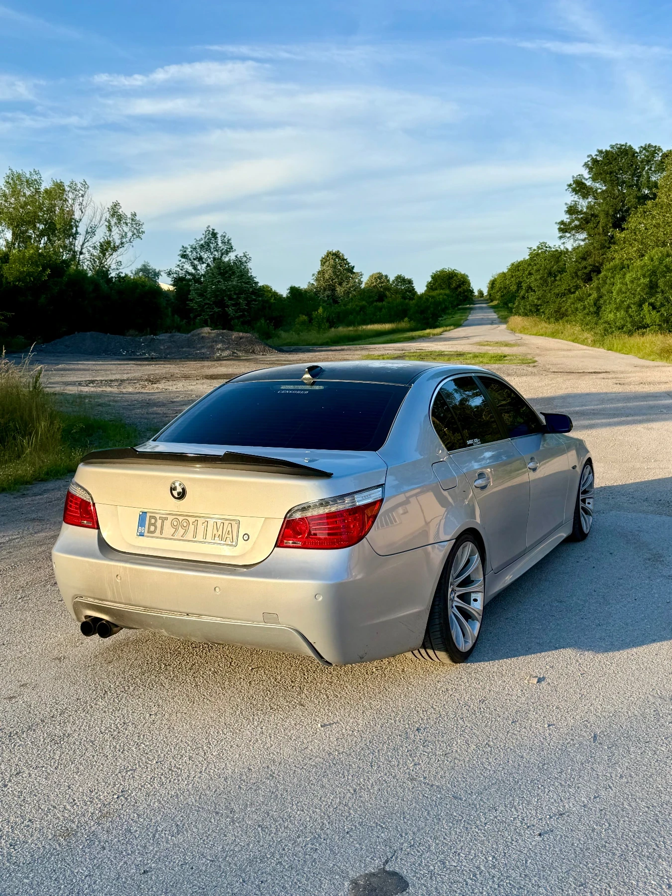 BMW 530, снимка 3 - Автомобили и джипове - 56511336