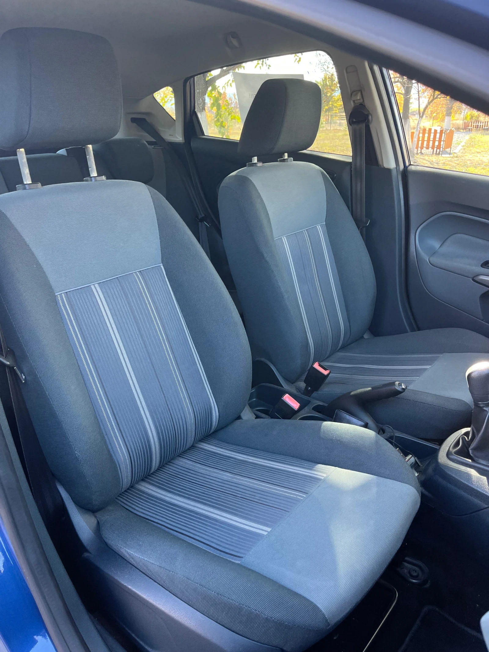 Ford Fiesta, снимка 8 - Автомобили и джипове - 56547084