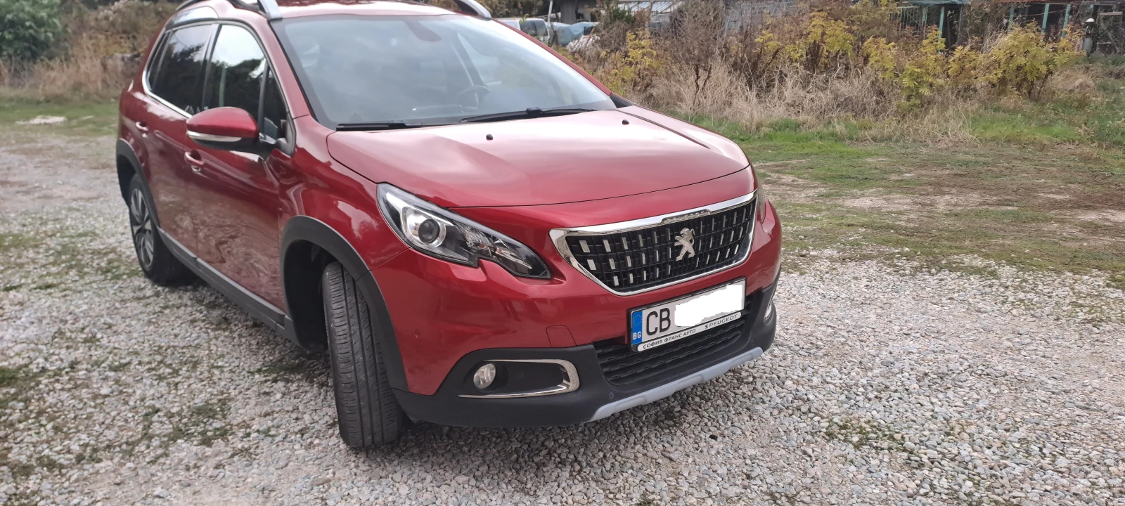 Peugeot 2008 Allure 1.2 e-THP 