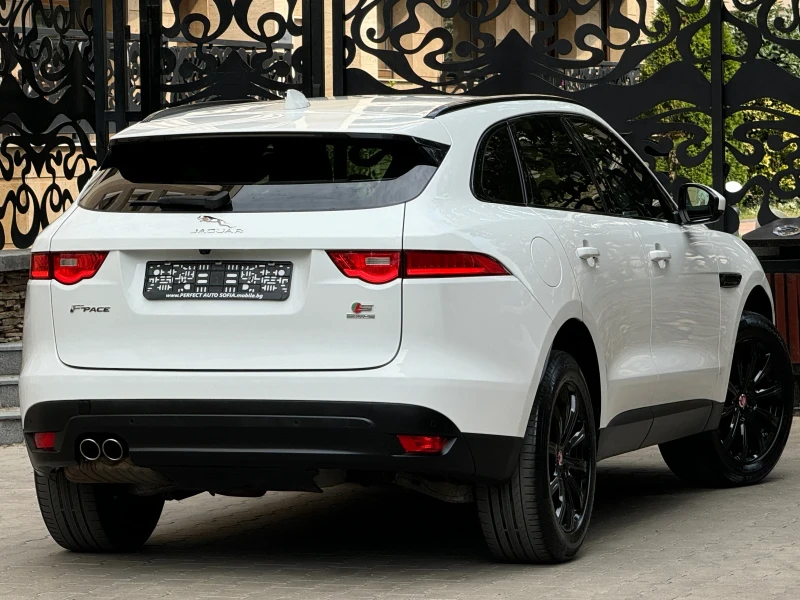 Jaguar F-PACE 2.0D-180KC-КОЖА-НАВИ-КАМЕРА-LED-S-SPORT-176Х.КМ, снимка 5 - Автомобили и джипове - 46930141