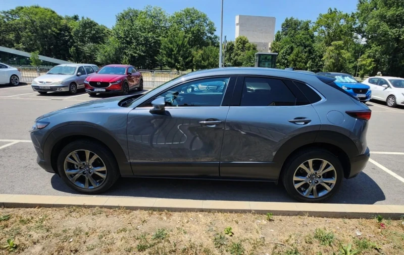 Mazda CX-30, снимка 2 - Автомобили и джипове - 48317427