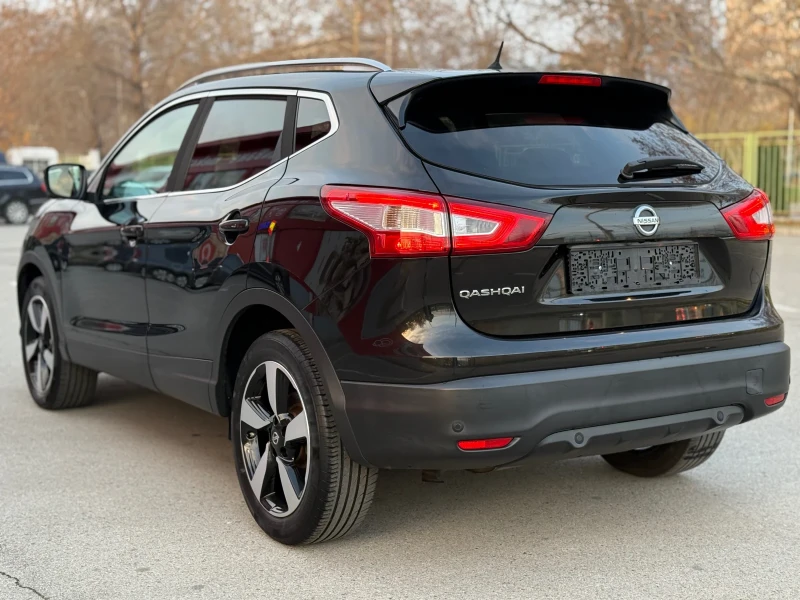 Nissan Qashqai 4х4* 360CAM* КeyLess* StartStop* ПАНОРАМА* ПЕРФЕКТ, снимка 4 - Автомобили и джипове - 52709015