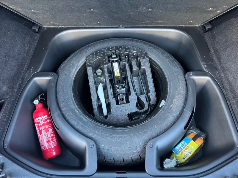 Jeep Grand cherokee Overland 3.6, снимка 14 - Автомобили и джипове - 52973548