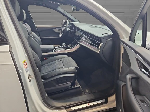 Audi Q7 55 TFSIe Quattro S-line = NEW =  | Mobile.bg   8