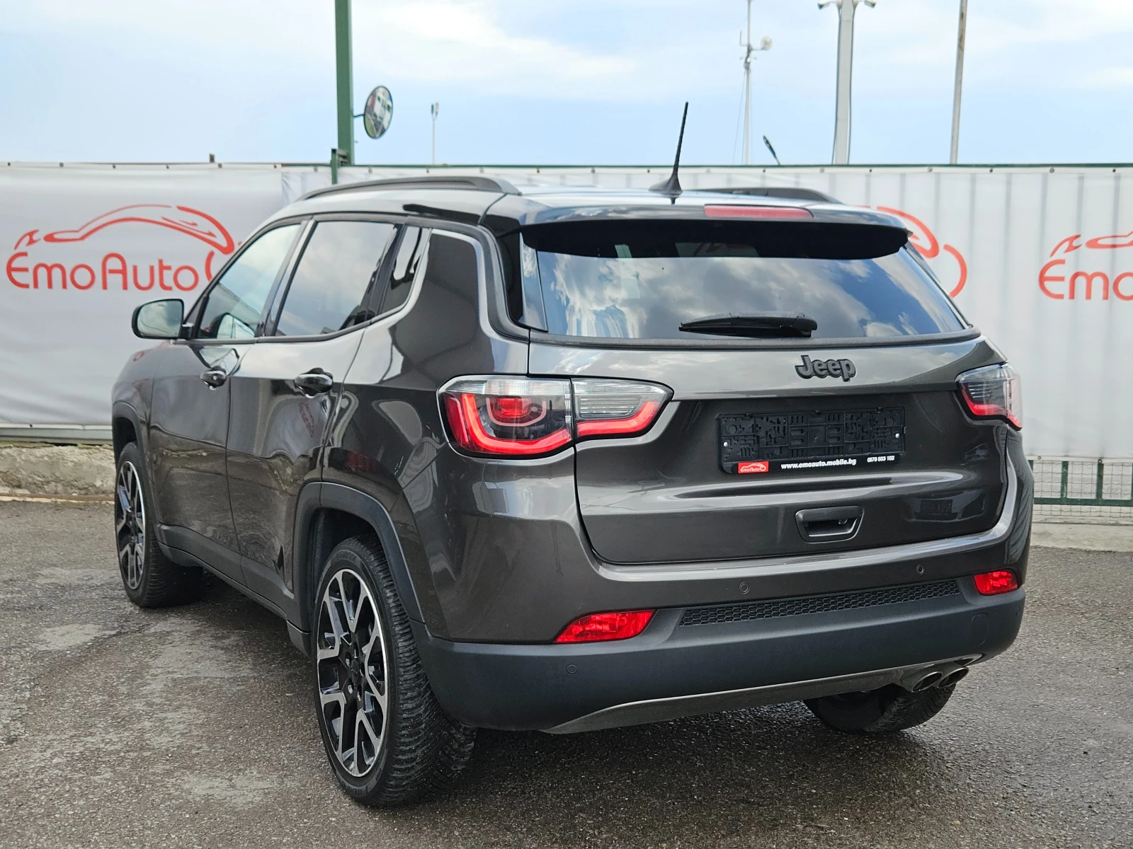 Jeep Compass 1.6m-Jet/LIMITED/LED/КОЖА/NAVI/БЛУТУТ/EURO 6B/ТОП - изображение 5