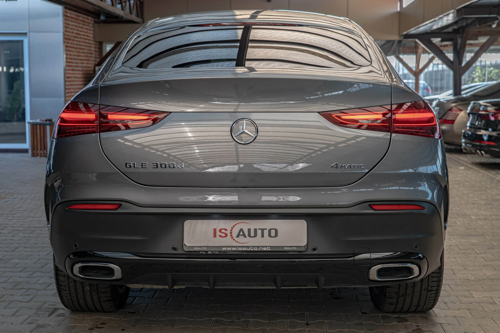 Mercedes-Benz GLE 300 d/AMG/Coupe/Обдухване/Burmester/HuD/Камера360/Пано - изображение 4