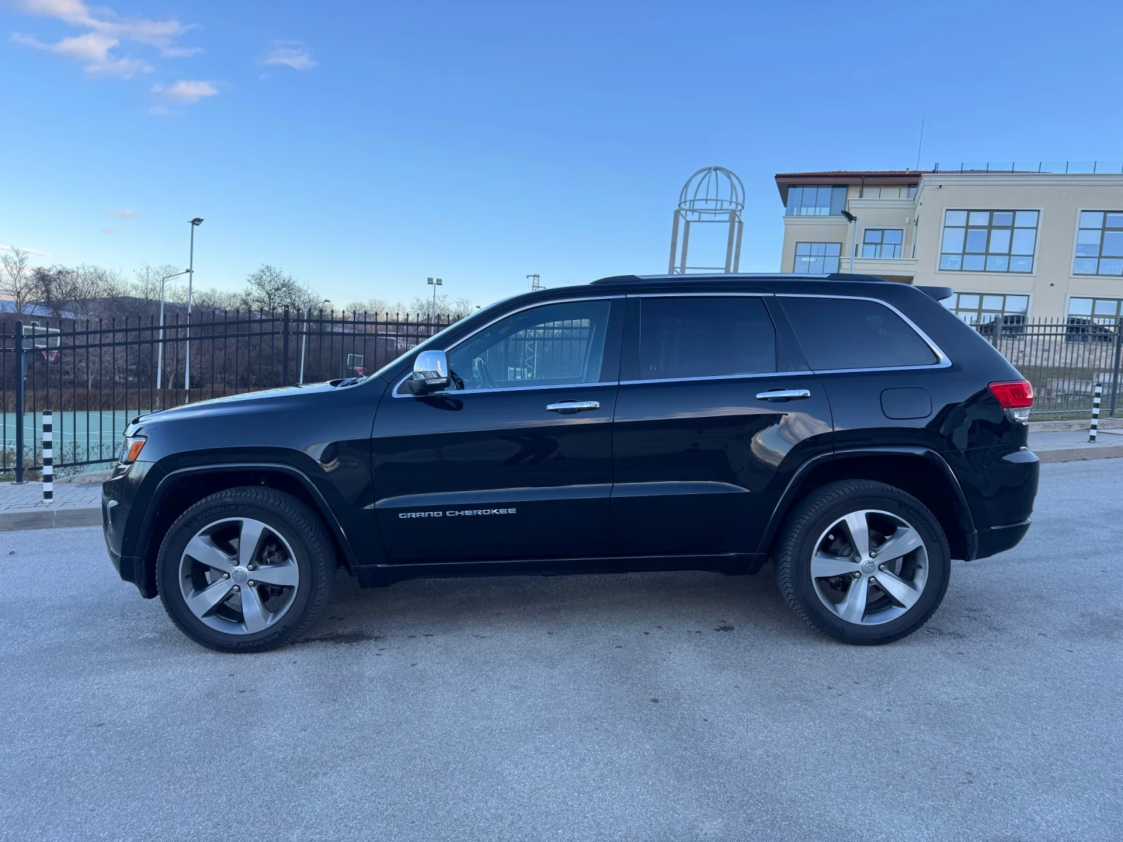 Jeep Grand cherokee Overland 3.6 - изображение 4