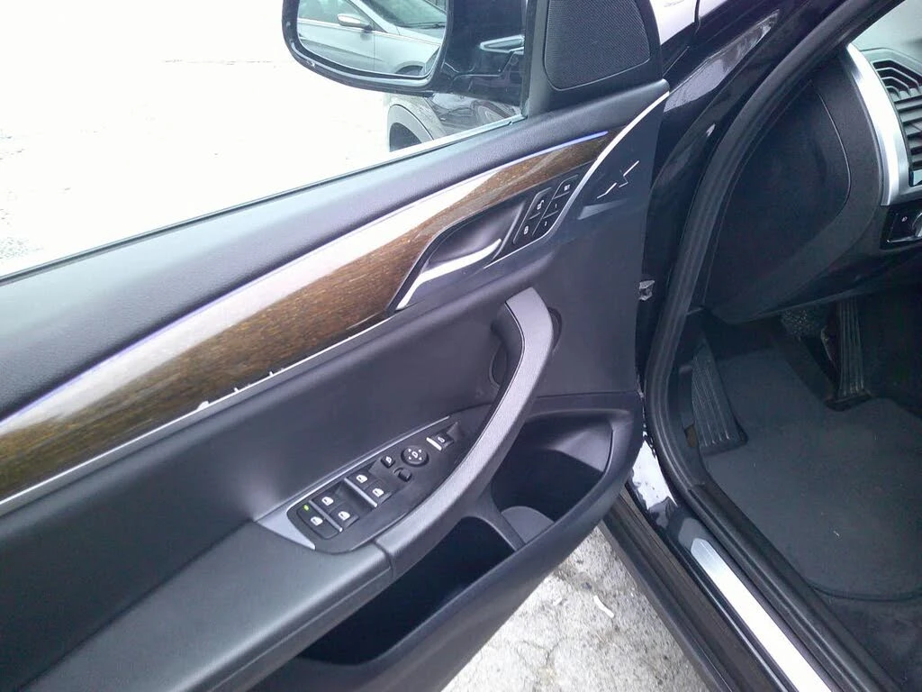 BMW X3 ПАМЕТ* ПАНОРАМА* КАМЕРА* КОЖА* ПОДГРЕВ*  - изображение 10