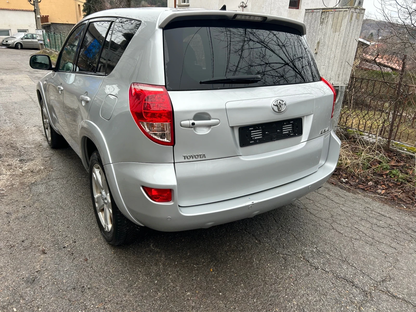 Toyota Rav4 2.2 / 177кс - изображение 5