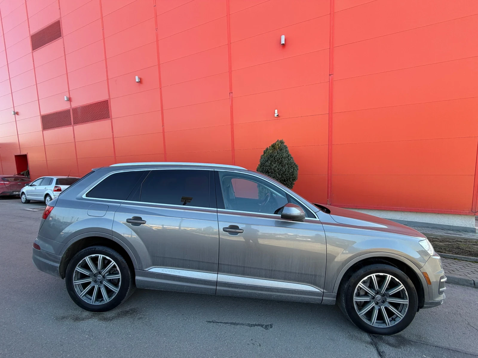 Audi Q7 НА* ПРУЖИНИ* 7места* Панорама, снимка 4 - Автомобили и джипове - 53746479