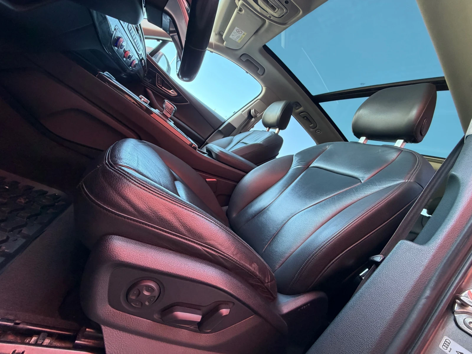 Audi Q7 НА* ПРУЖИНИ* 7места* Панорама, снимка 11 - Автомобили и джипове - 53746479