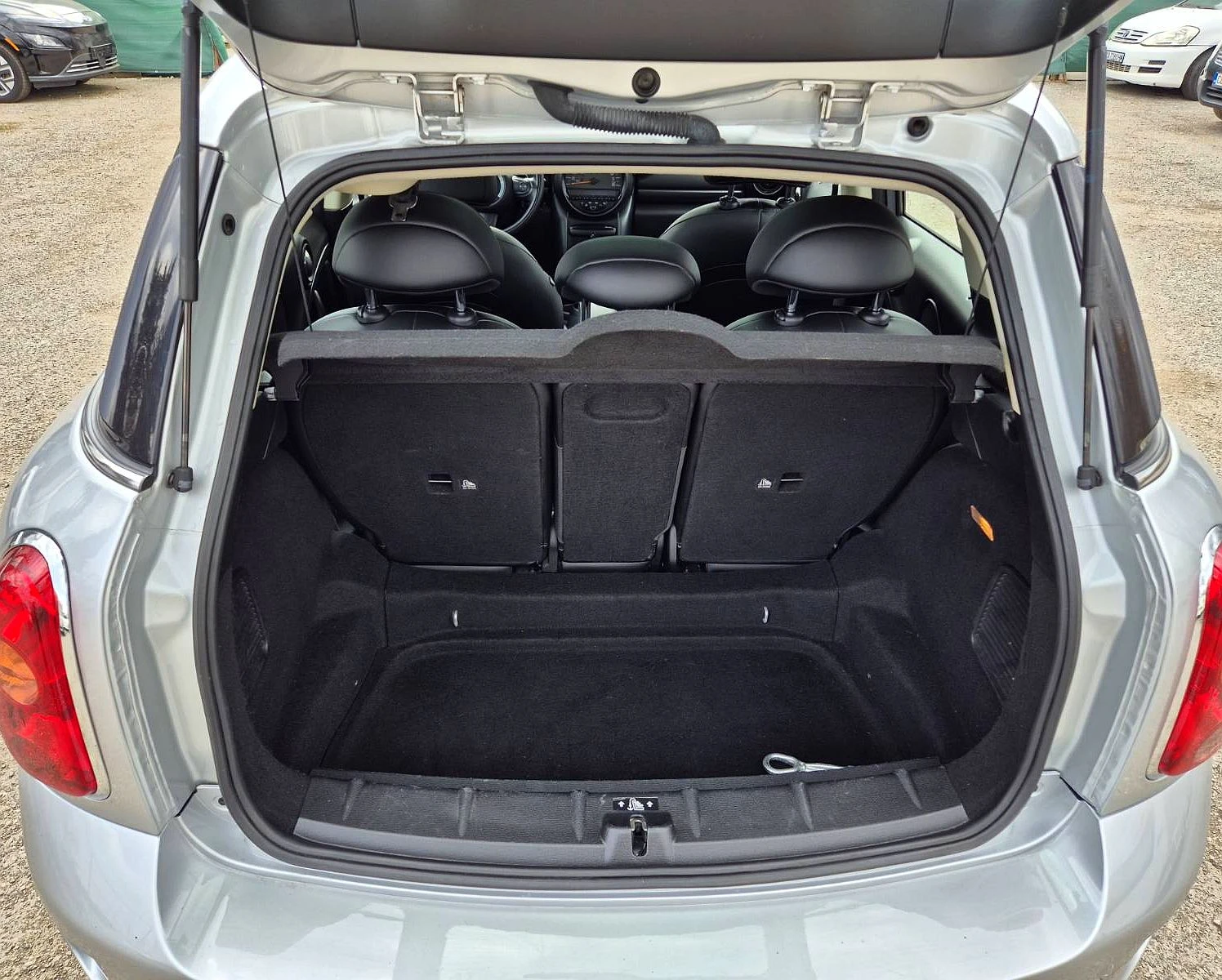 Mini Countryman S ALL4 1.6T АВТОМАТИК 4Х4, снимка 14 - Автомобили и джипове - 53926960