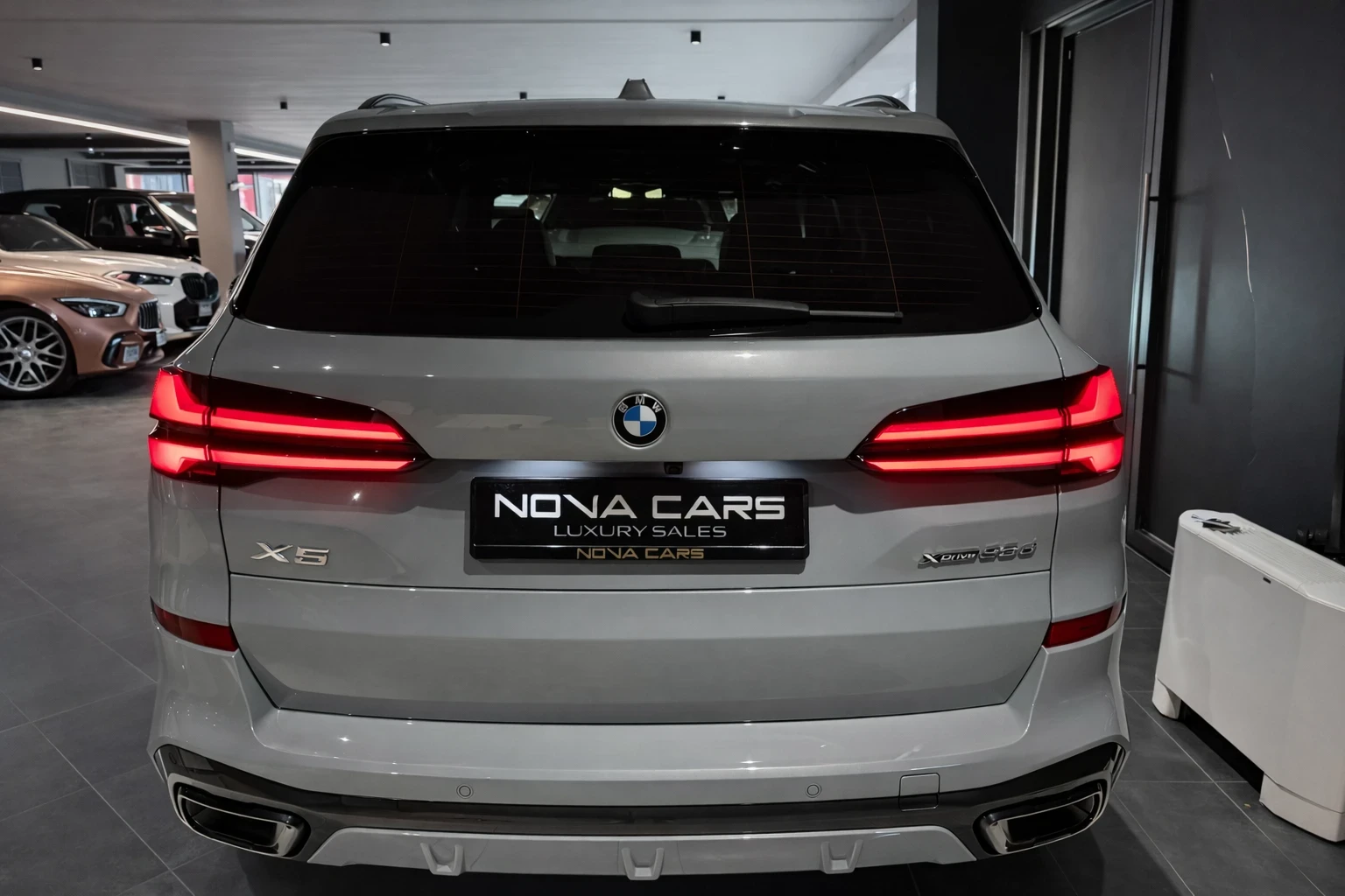 BMW X5 30d M xDrive, снимка 4 - Автомобили и джипове - 54043273