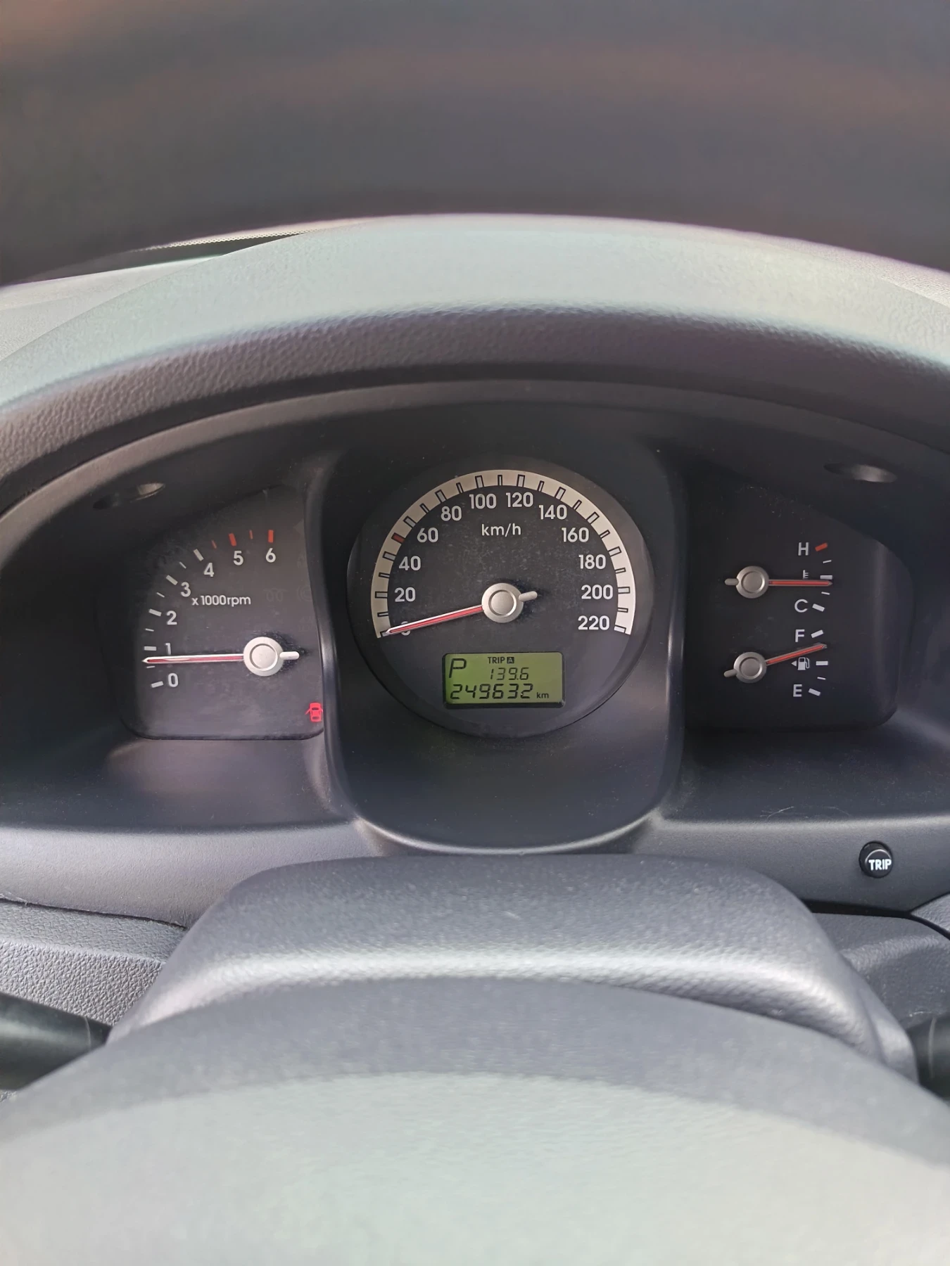 Kia Sportage, снимка 8 - Автомобили и джипове - 54108815