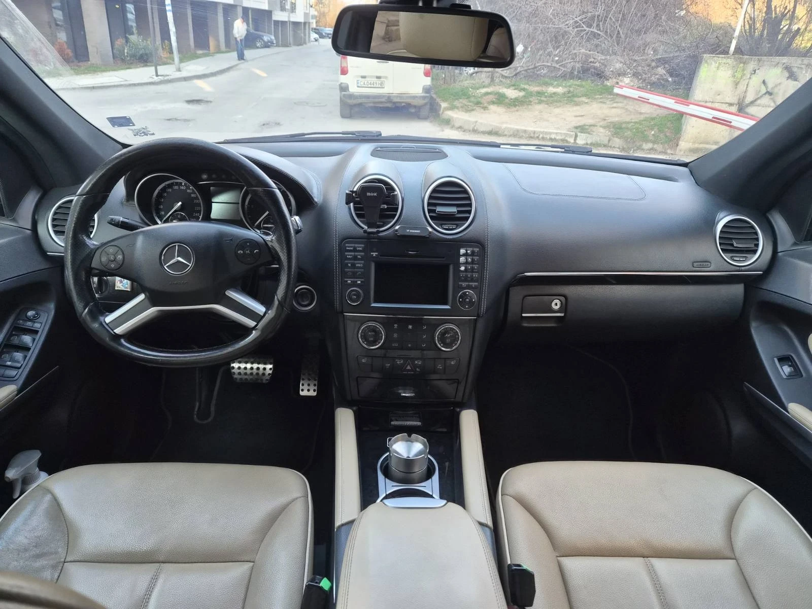 Mercedes-Benz ML 350 Grand Edition , снимка 7 - Автомобили и джипове - 54421250