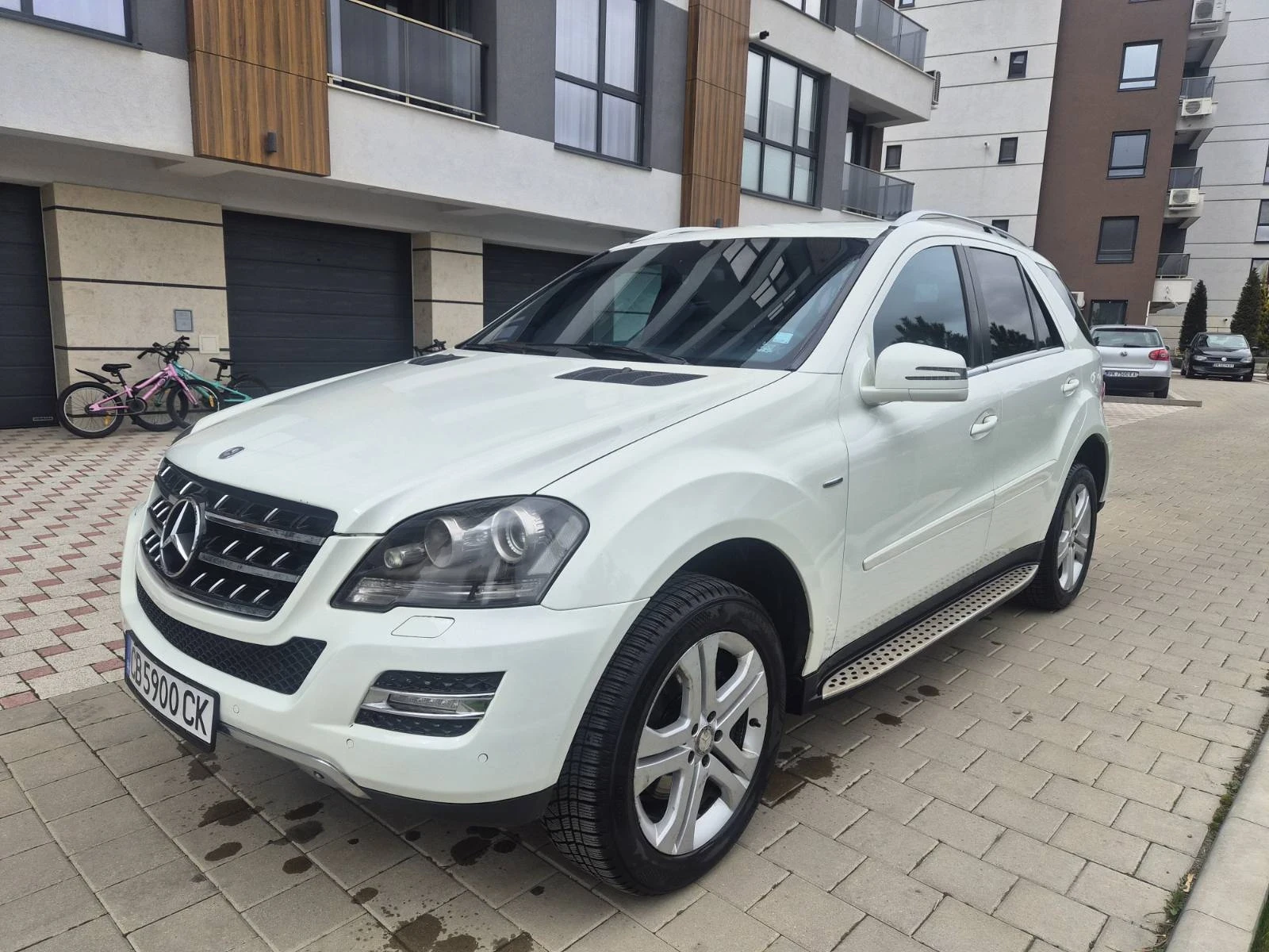 Mercedes-Benz ML 350 Grand Edition , снимка 3 - Автомобили и джипове - 54421250