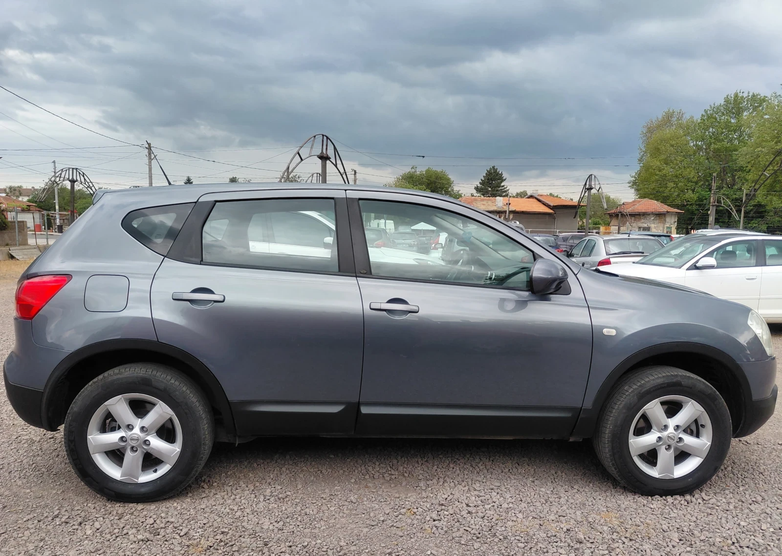 Nissan Qashqai 1.5dci /НОВ ВНОС, снимка 4 - Автомобили и джипове - 54489531