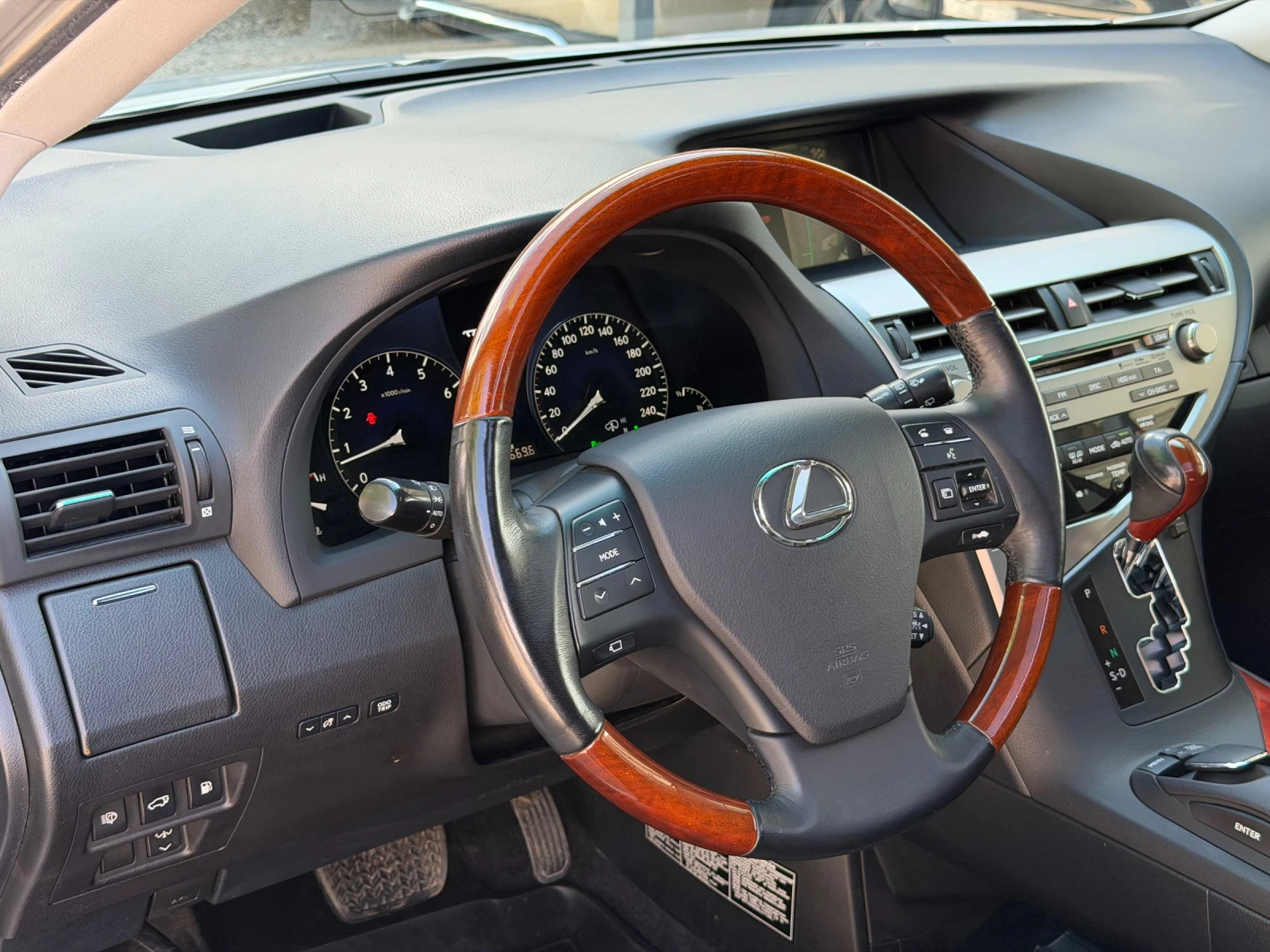 Lexus RX 350, снимка 9 - Автомобили и джипове - 54706420