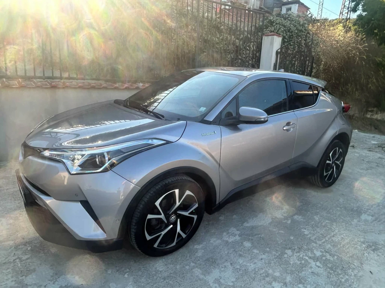Toyota C-HR, снимка 6 - Автомобили и джипове - 55710228