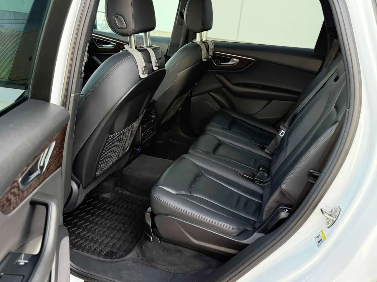 Audi Q7 * Komfort * CARFAX * ���� �� �� | Mobile.bg � ����������� 9