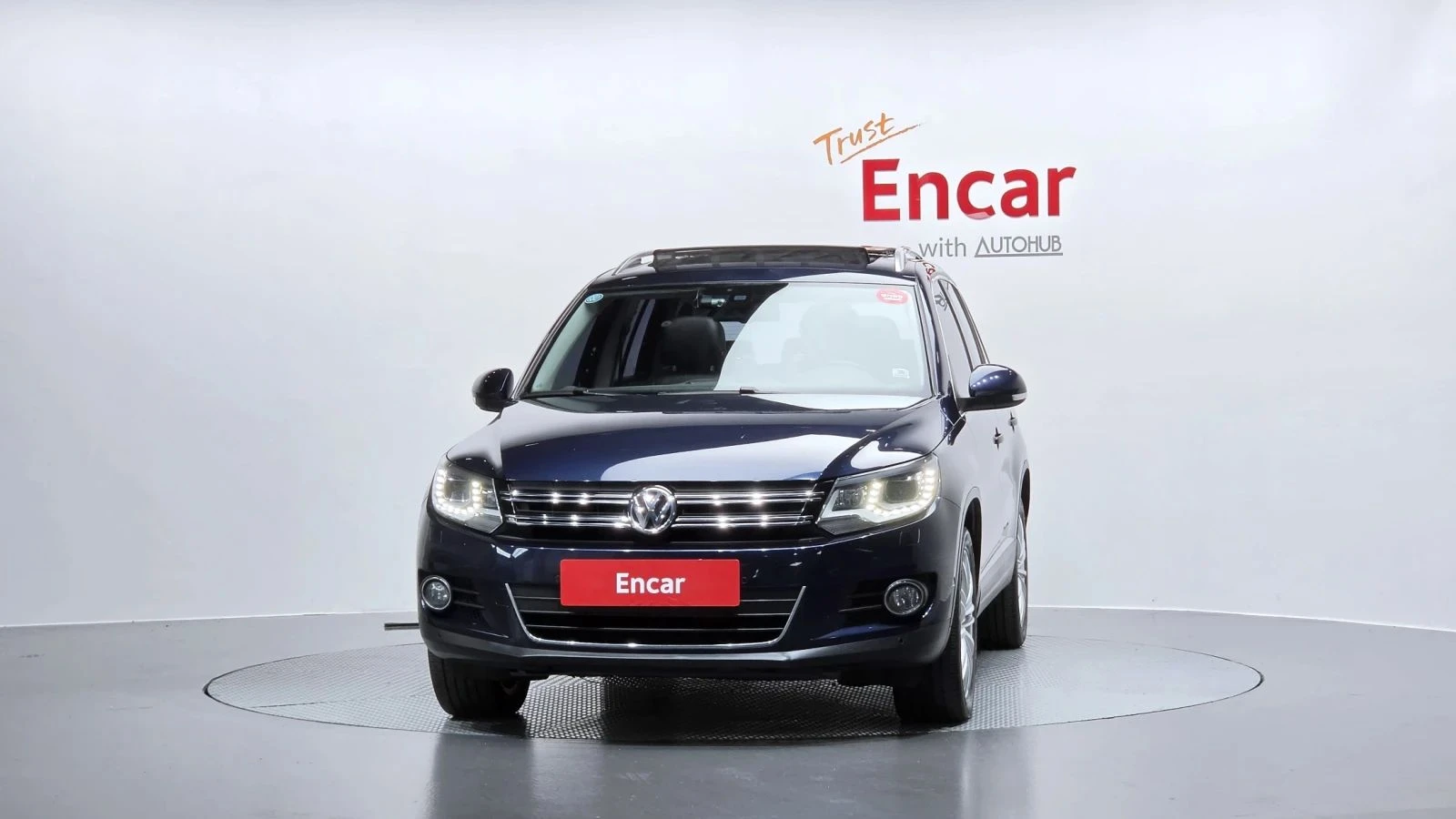 VW Tiguan, снимка 3 - Автомобили и джипове - 56689685