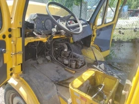 Mercedes-Benz 310 Бензин, снимка 2