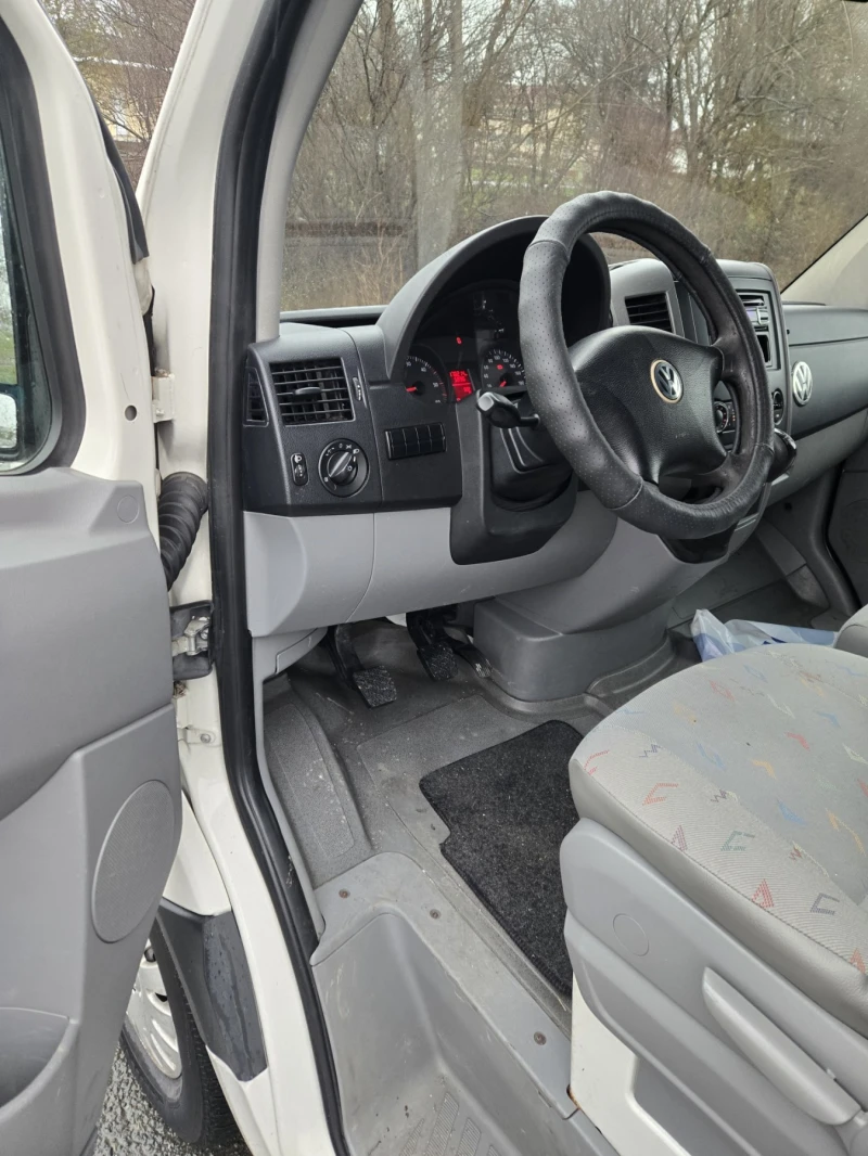 VW Crafter 2.5TDI , снимка 9 - Бусове и автобуси - 53432671