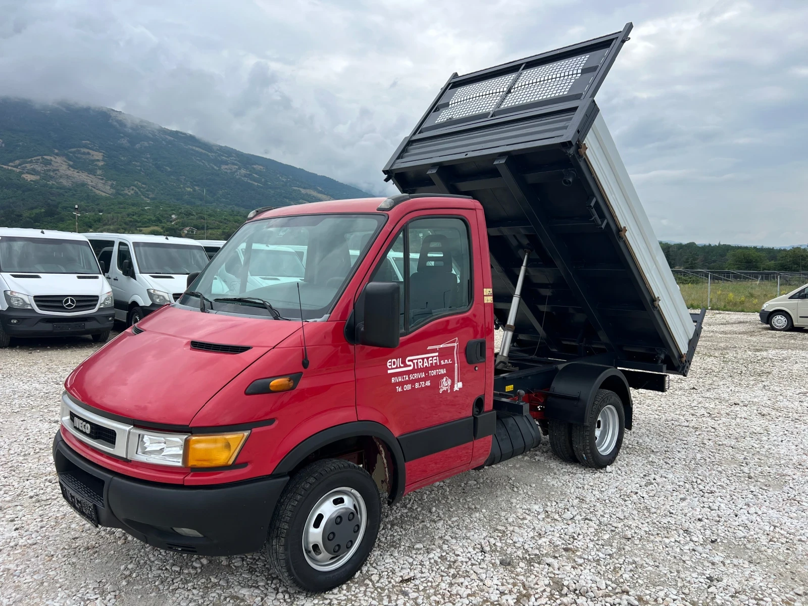 Iveco Daily Тристранен самосвал .До 3.5т.