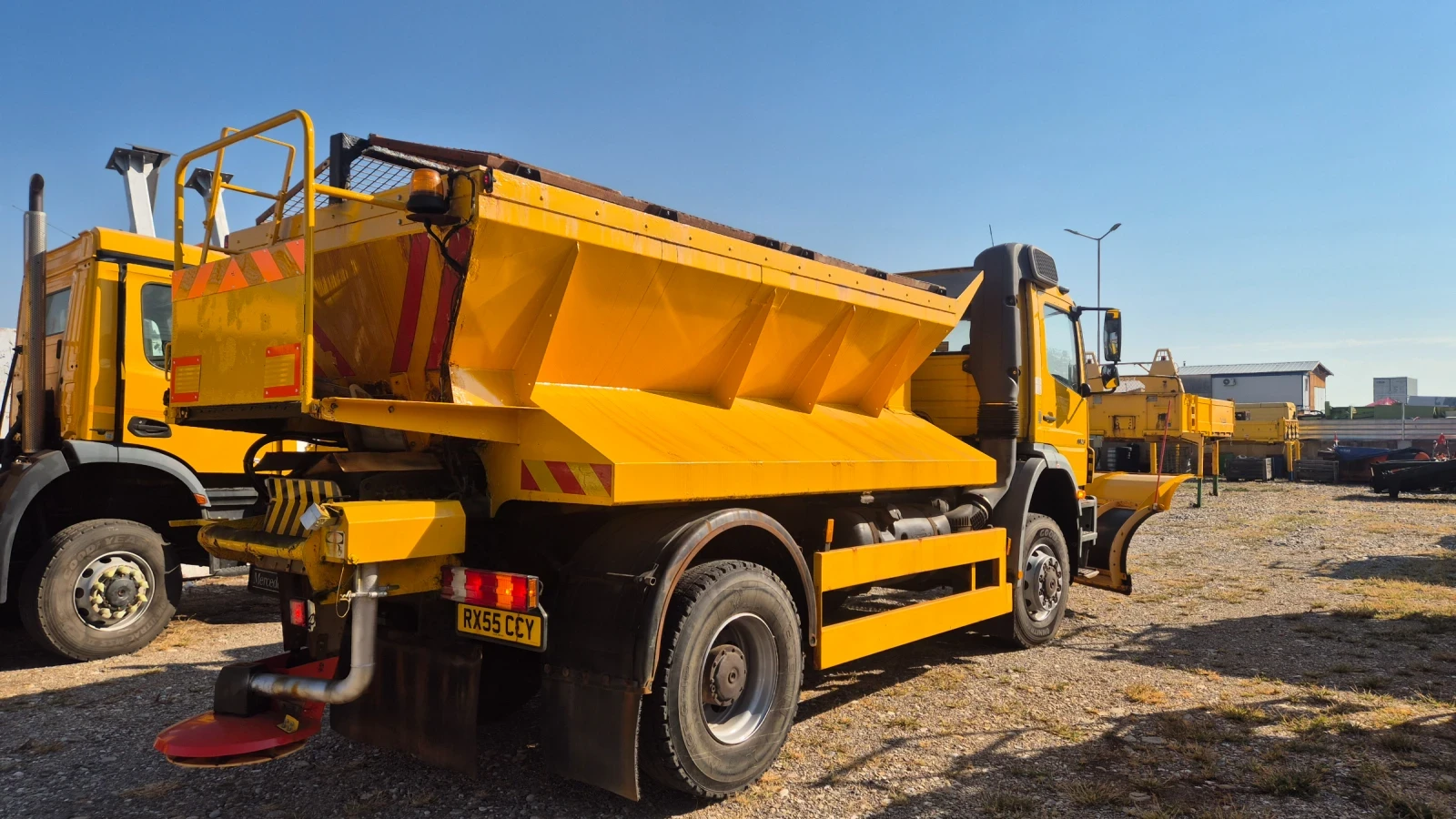 Mercedes-Benz 1824 4x4, снимка 3 - Камиони - 56162873