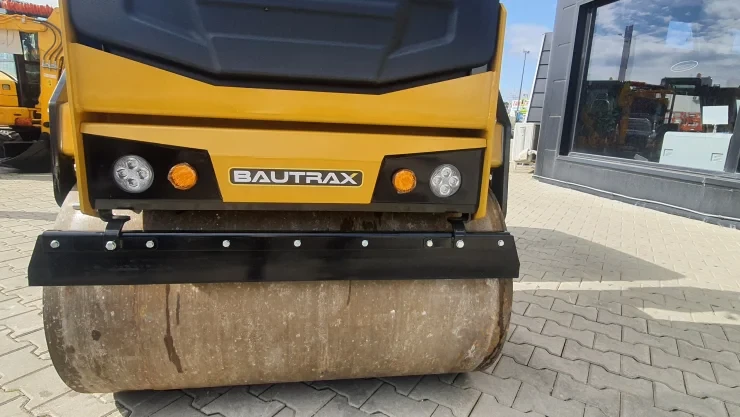 Валяк Друга марка Двубандажен валяк Bautrax DR30, снимка 8 - Индустриална техника - 55923977