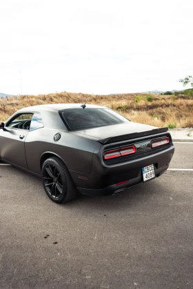 Dodge Challenger SXT Plus, снимка 12